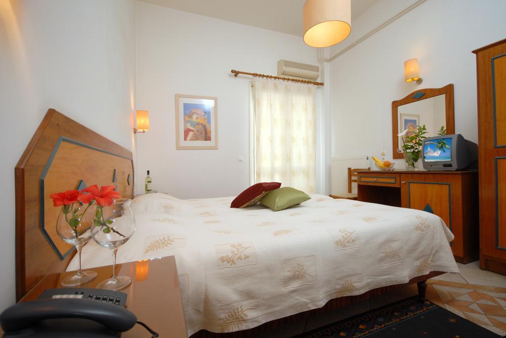 Barbouni Hotel & Studios Naxos City Buitenkant foto